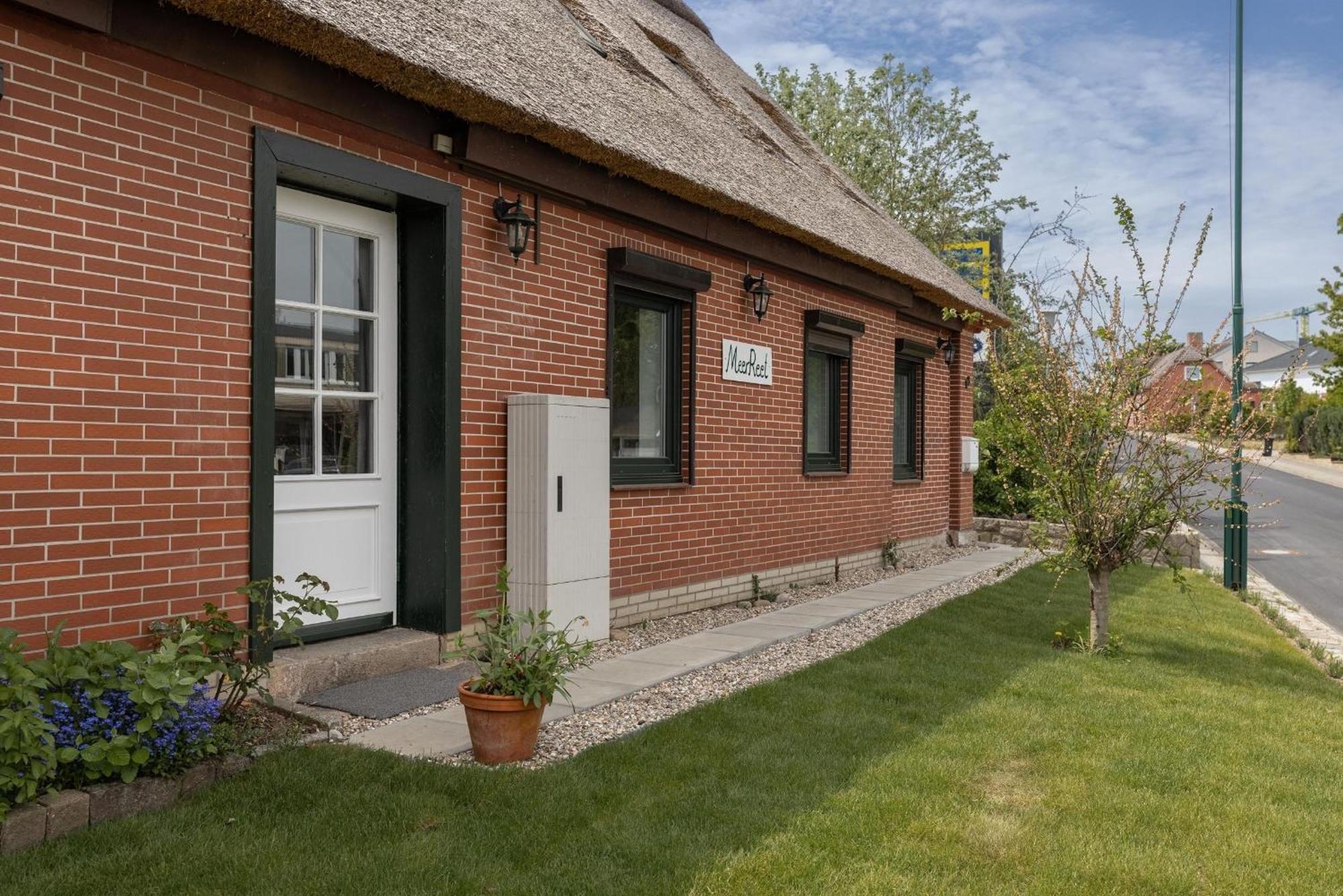Haus Meerreet Reetglueck Groemitz Exterior photo